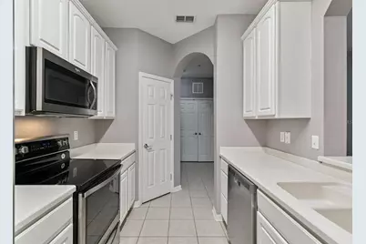 1351 Venezia Court #305, Davenport, FL 33896 - Photo 15