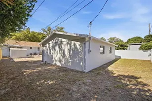1235 Idlewild Dr, Clearwater, FL 33755 - Photo 35