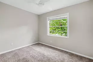 301 Regal Park Dr, Valrico, FL 33594 - Photo 13