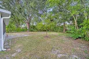 1221 Elinore Dr, Orlando, FL 32808 - Photo 25
