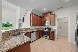 10711 Verawood Dr, Riverview, FL 33579 - Photo 5