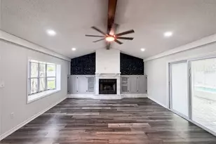 1823 Lori Ln W, Lakeland, FL 33801 - Photo 11