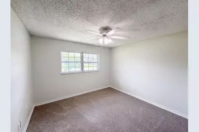 1823 Lori Lane W, Lakeland, FL 33801 - Photo 15