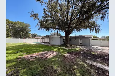 1823 Lori Lane W, Lakeland, FL 33801 - Photo 3