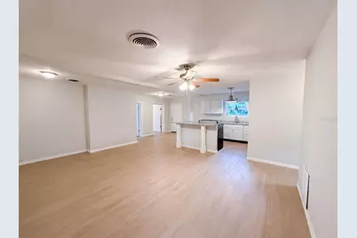 827 Dora Avenue, Tavares, FL 32778 - Photo 7