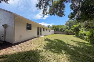3730 Dedrick Ct, New Port Richey, FL 34655 - Photo 5