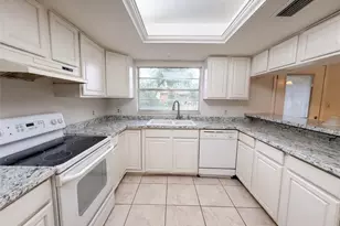 4209 E Alene Dr, Tampa, FL 33617 - Photo 7