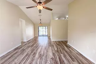 3430 55th Dr E, Bradenton, FL 34203 - Photo 9
