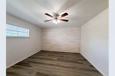 2805 105th Street E, Palmetto, FL 34221 - Photo 11