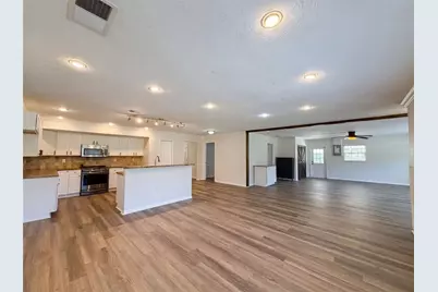 2805 105th Street E, Palmetto, FL 34221 - Photo 7