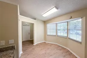 2715 Lorraine Dr, Leesburg, FL 34748 - Photo 7