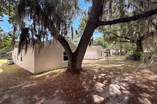 2715 Lorraine Dr, Leesburg, FL 34748 - Photo 23