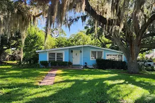 627 Warner St, Groveland, FL 34736 - Photo 1