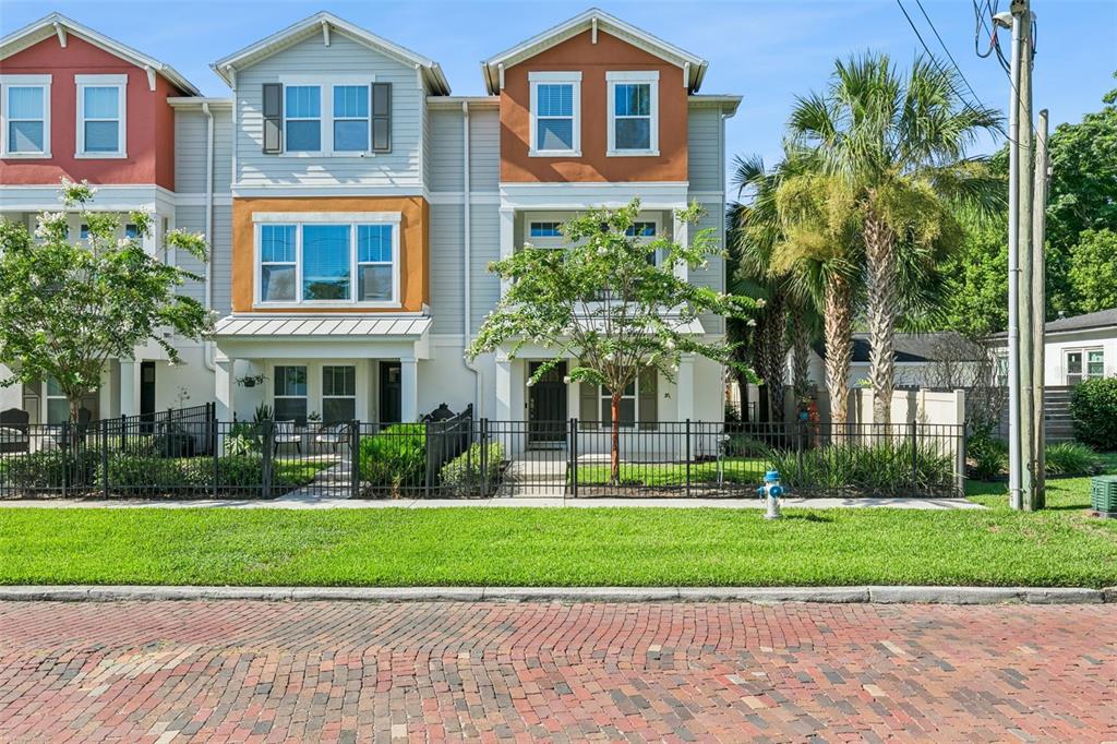 1012 E Marks St - 1012 E Marks St, Orlando, FL 32803 Luxury Property | Jose Angel Pina