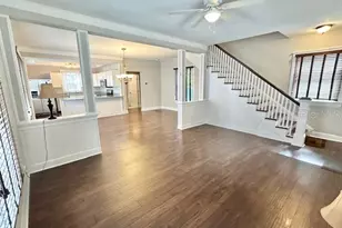 305 W 9th St, Sanford, FL 32771 - Photo 9