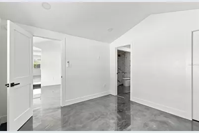 4125 Grove, Saint Petersburg, FL 33705 - Photo 11