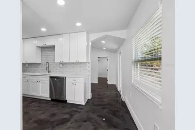 4125 Grove, Saint Petersburg, FL 33705 - Photo 13
