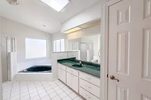27305 Racquet Cir, Leesburg, FL 34748 - Photo 25
