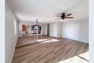2230 Spring Hollow Drive, Orange City, FL 32763 - Photo 5