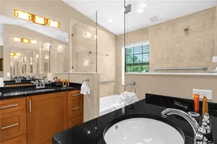 14506 Damai Ln, Orlando, FL 32821 - Photo 23