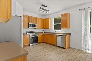 2908 Daybreak Dr, Orlando, FL 32825 - Photo 13