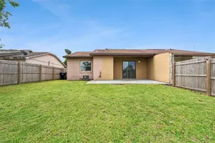 6835 Longmeade Ln, Orlando, FL 32822 - Photo 23