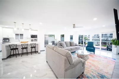 166 Bayside Drive, Clearwater Beach, FL 33767 - Photo 15