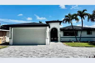 166 Bayside Drive, Clearwater Beach, FL 33767 - Photo 1