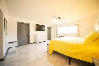166 Bayside Drive, Clearwater Beach, FL 33767 - Photo 19