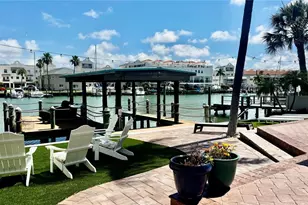 166 Bayside Dr, Clearwater Beach, FL 33767 - Photo 29