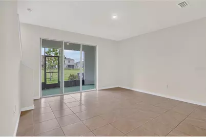 33028 Tulip Petal Lane, Wesley Chapel, FL 33545 - Photo 13