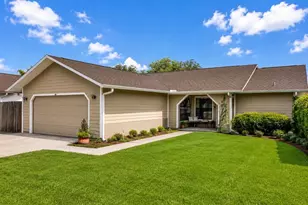 10135 Chesham Dr, Orlando, FL 32817 - Photo 3