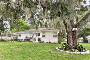 552 Palencia Pl, Lakeland, FL 33803 - Photo 3
