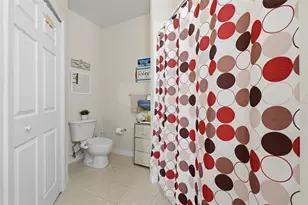 8201 Claire Ann Dr, Orlando, FL 32825 - Photo 11