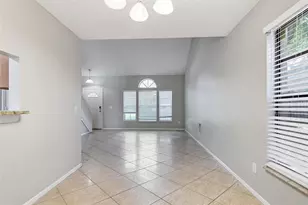5734 Grand Canyon Dr, Orlando, FL 32810 - Photo 11
