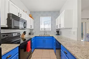 2720 Impala Ln, Kissimmee, FL 34746 - Photo 13
