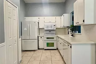 1021 Alpug Ave, Oviedo, FL 32765 - Photo 11