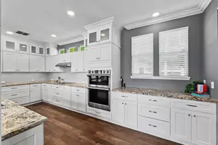 1006 Sandlace Ct, Celebration, FL 34747 - Photo 11