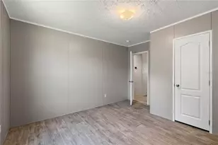 25124 Huckleberry Wy, Astatula, FL 34705 - Photo 19