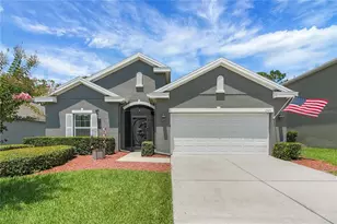 2580 Plumadore Dr, Grand Island, FL 32735 - Photo 1