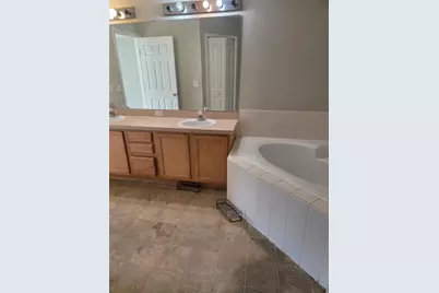 725 Robin Court, Kissimmee, FL 34759 - Photo 5