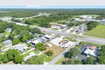 9710 E Colonial Drive, Orlando, FL 32817 - Photo 19