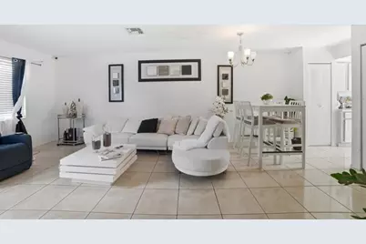 2 E Las Palmas Way, Kissimmee, FL 34743 - Photo 3