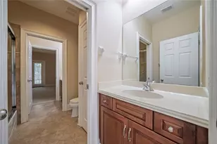 1331 Country Club Oaks Cir, Orlando, FL 32804 - Photo 35