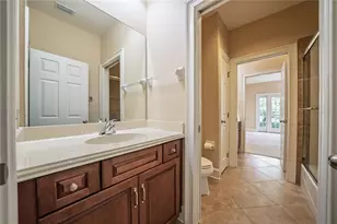 1331 Country Club Oaks Cir, Orlando, FL 32804 - Photo 37