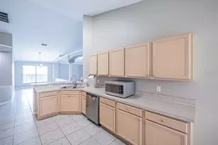 2843 Strand Cir, Oviedo, FL 32765 - Photo 11