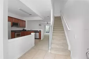 1020 Berkman Cir, Sanford, FL 32771 - Photo 3
