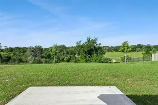 26180 Feathergrass Cir, Leesburg, FL 34748 - Photo 27