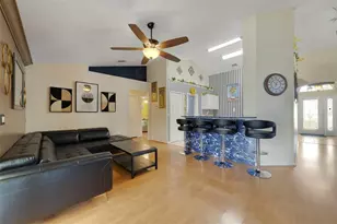 255 Loma Del Sol Dr, Davenport, FL 33896 - Photo 3