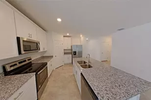 2404 White Tail St, Davenport, FL 33837 - Photo 5